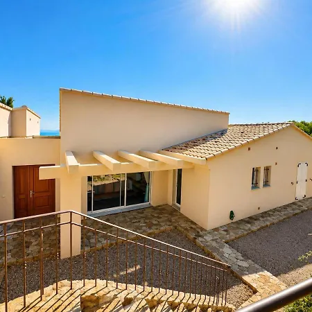 Villa Vue Avec Piscine Privee